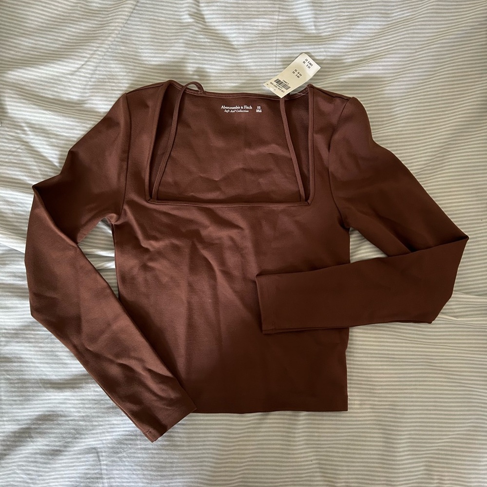 Square neck Abercrombie top